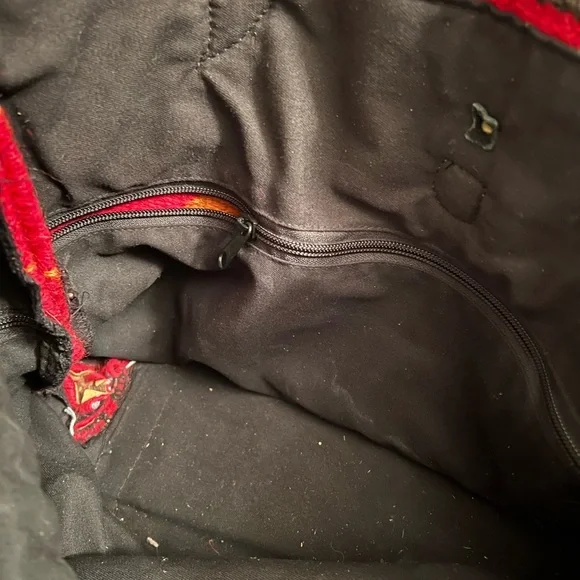 Western Artisan Red and Black Geometric Tote - Picture 11 of 11